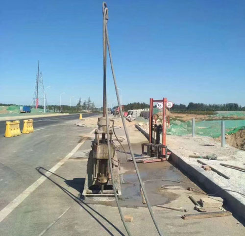 康平公路高聚物注浆加固